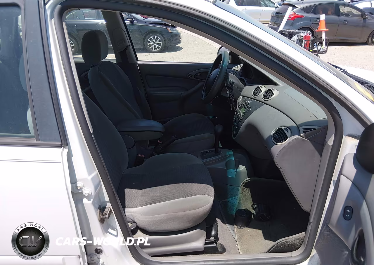 2003 Ford Focus Se VIN:1FAFP34Z23W254283 - 5