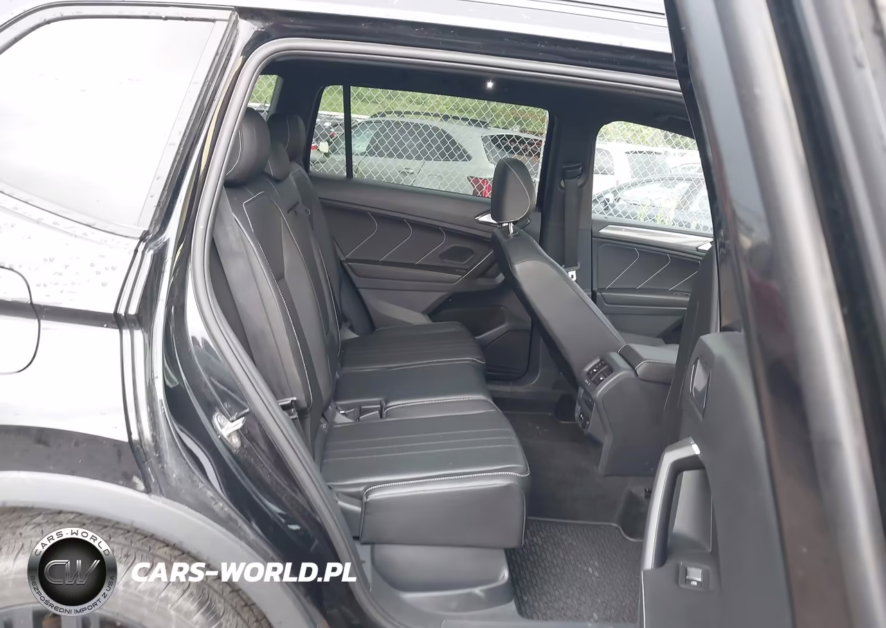 2022 Volkswagen Tiguan 2.0T Se R-Line Black VIN:3VV8B7AX4NM000560 - 8