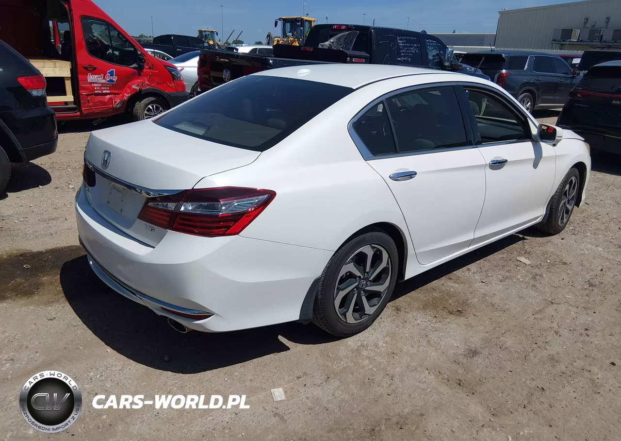 2017 Honda Accord Ex-L V6 VIN:1HGCR3F84HA034029 - 4