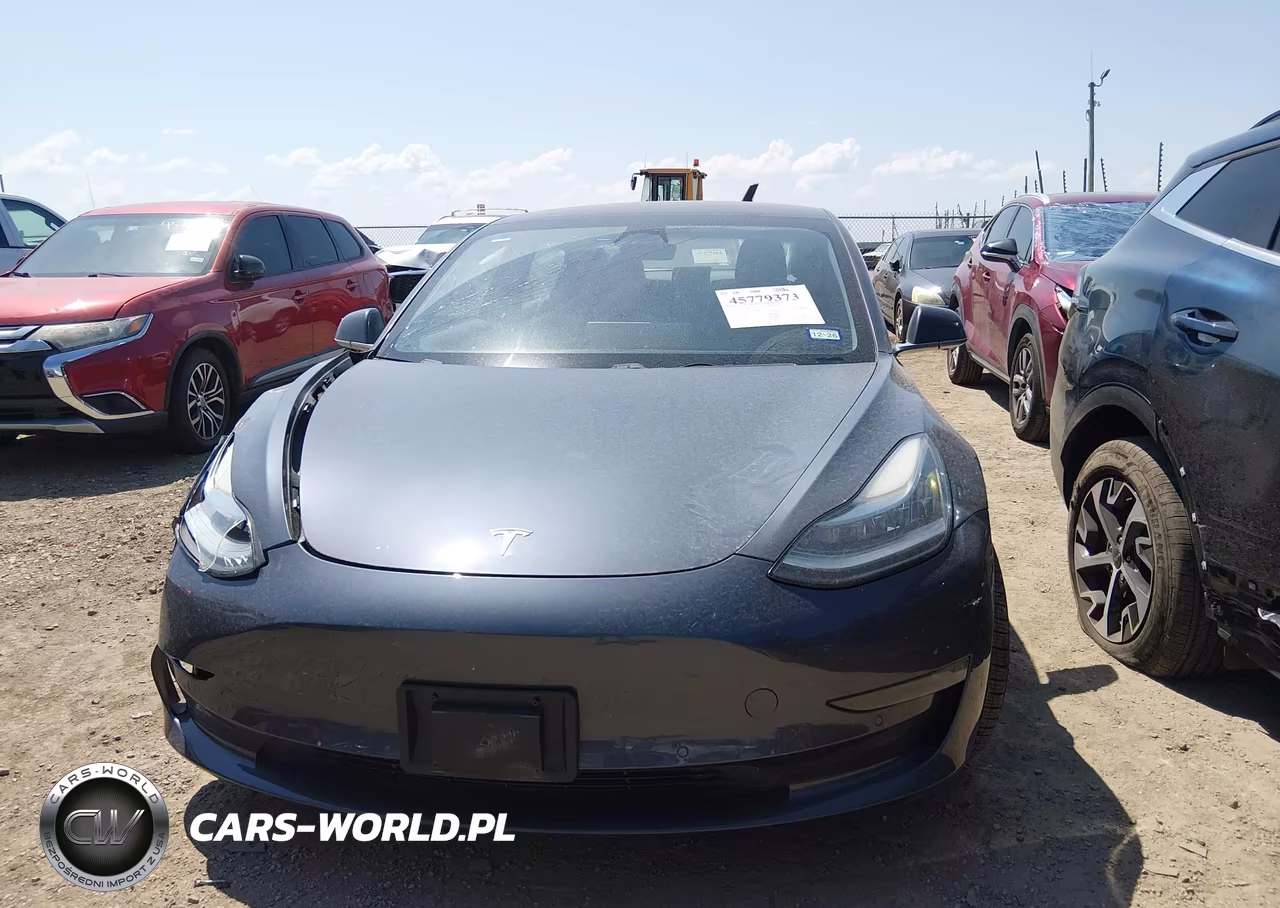 2018 Tesla Model 3 Long Range-Mid Range VIN:5YJ3E1EA9JF033992 - 11