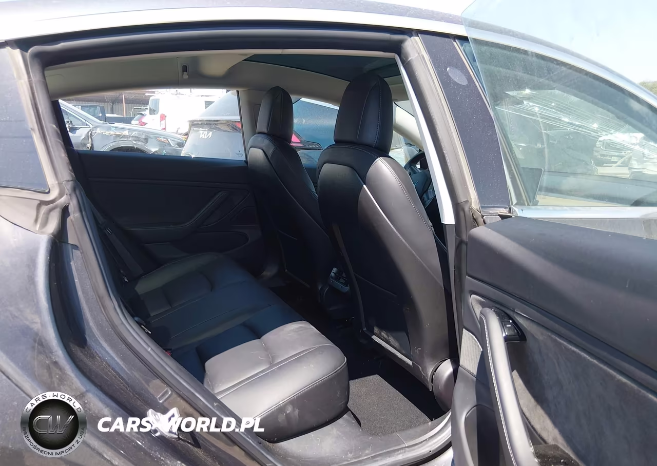 2018 Tesla Model 3 Long Range-Mid Range VIN:5YJ3E1EA9JF033992 - 8