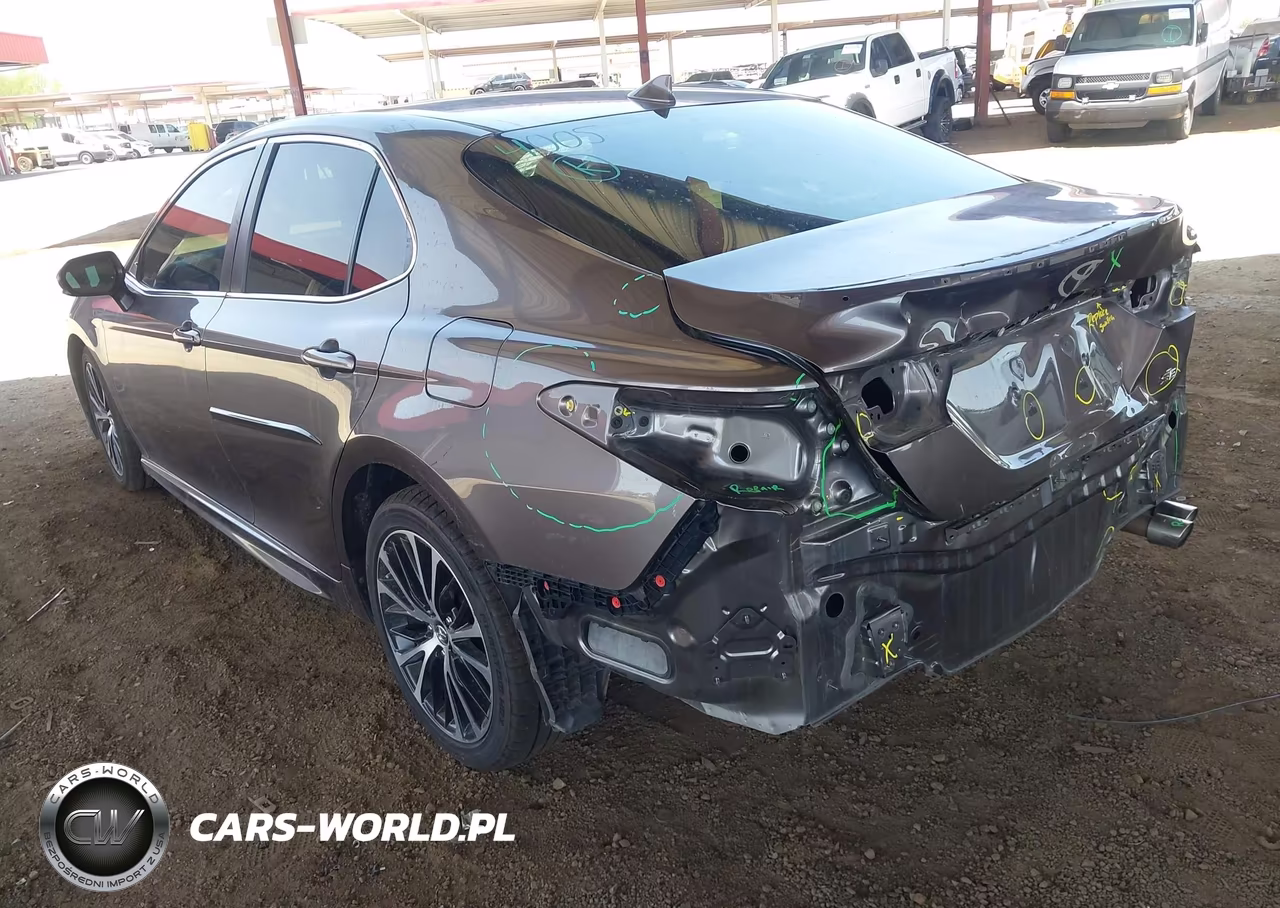 2019 Toyota Camry Se VIN:4T1B11HK6KU732755 - 3