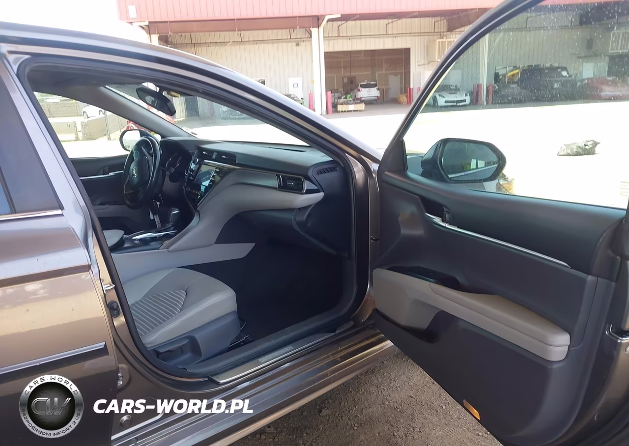 2019 Toyota Camry Se VIN:4T1B11HK6KU732755 - 5
