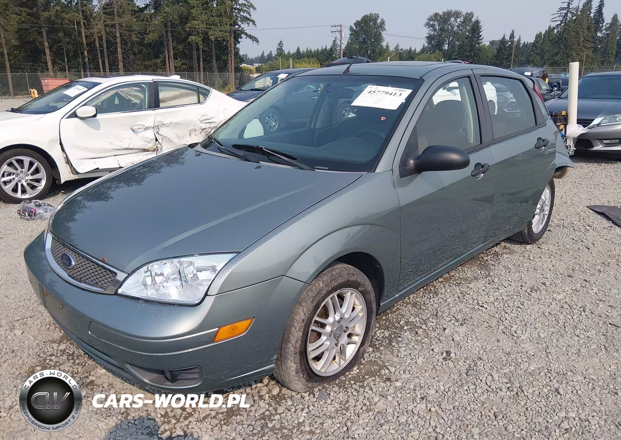 2005 Ford Focus Zx5 VIN:3FAFP37N55R135903 - 2
