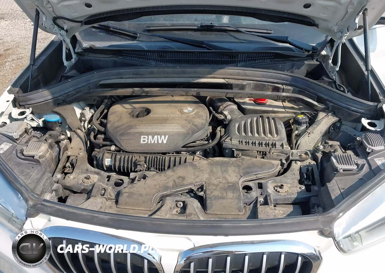 2018 BMW X1 xDrive28I VIN:WBXHT3C38J5K21242 - 10