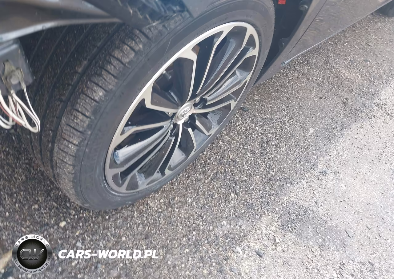 2015 Toyota Corolla S Plus VIN:2T1BURHE6FC344559 - 12