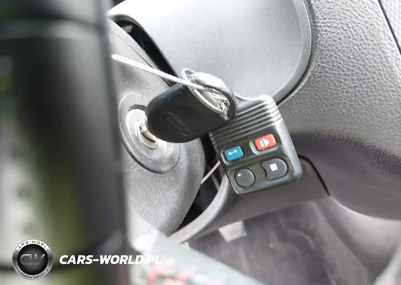 2006 Ford Focus Zx4 VIN:1FAFP38Z06W134142 - 11
