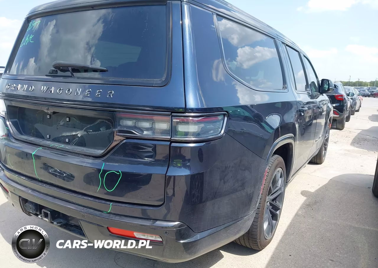 2024 Jeep Grand Wagoneer L Series Ii 4X4 VIN:1C4SJSFP1RS122356 - 4