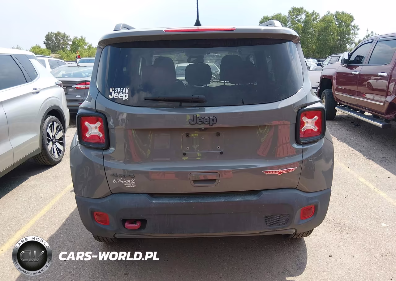2022 Jeep Renegade Trailhawk 4X4 VIN:ZACNJDC13NPN51973 - 16