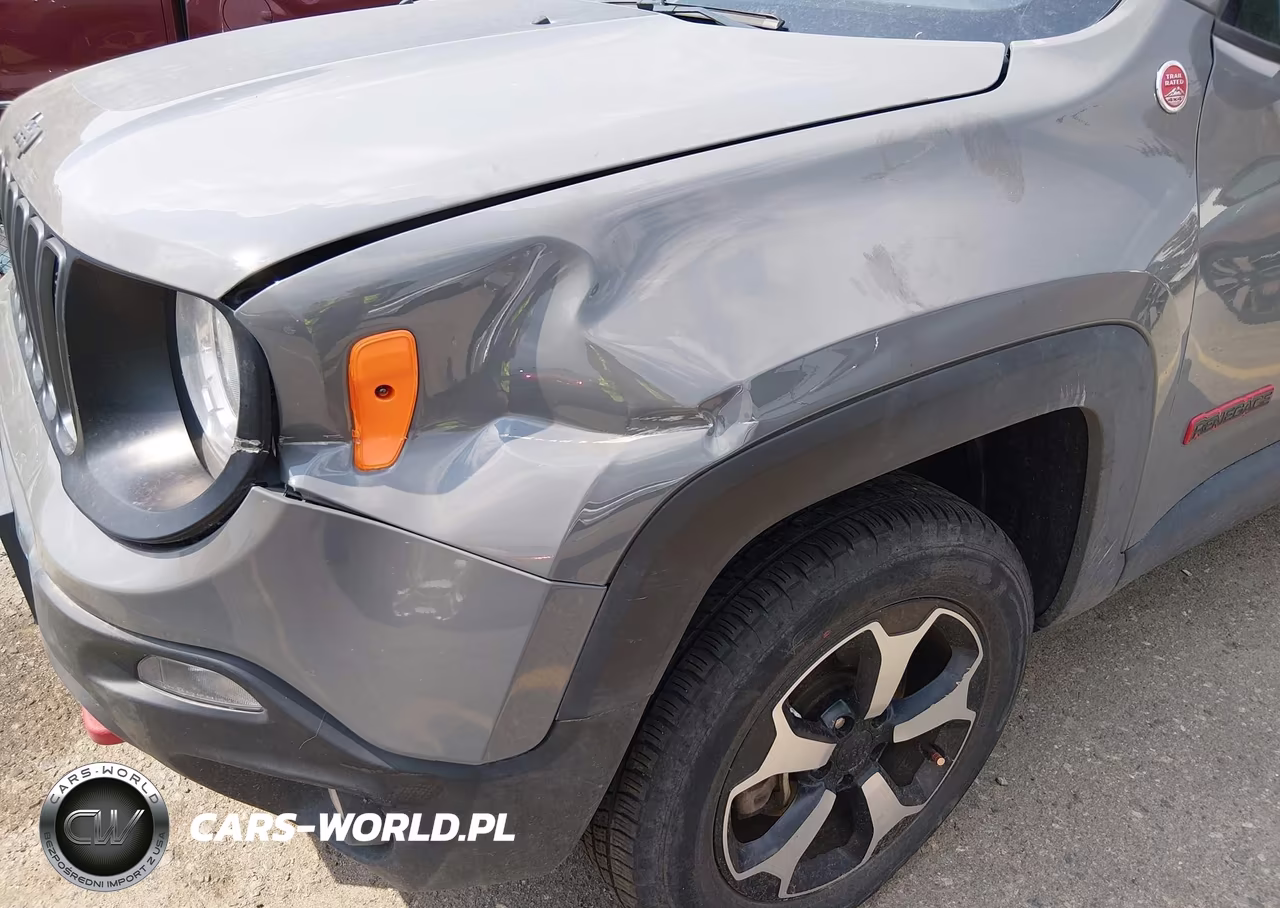 2022 Jeep Renegade Trailhawk 4X4 VIN:ZACNJDC13NPN51973 - 6