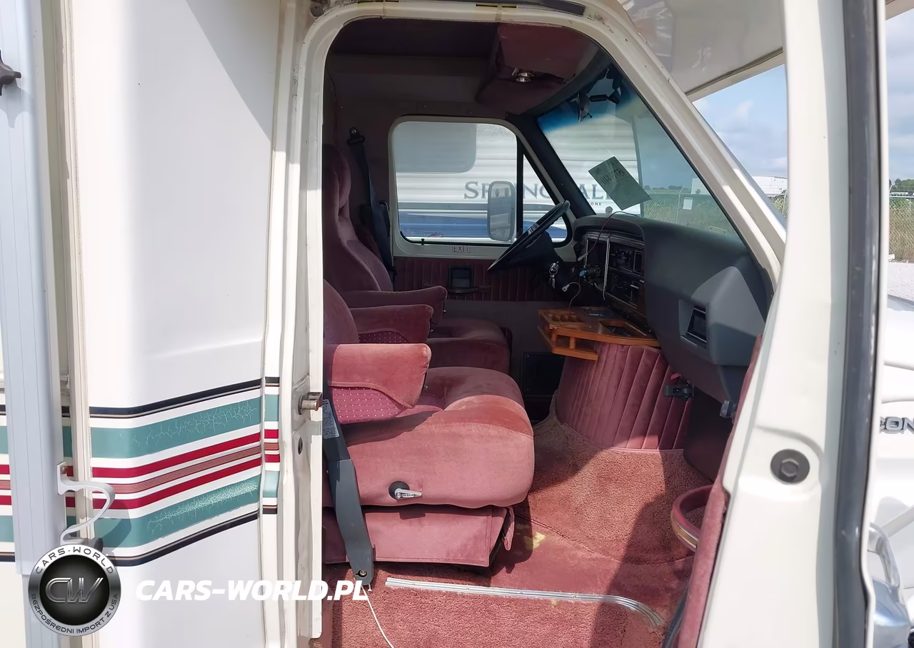 1990 Ford Econoline E350 Cutaway Van VIN:1FDKE30G3LHA84888 - 5