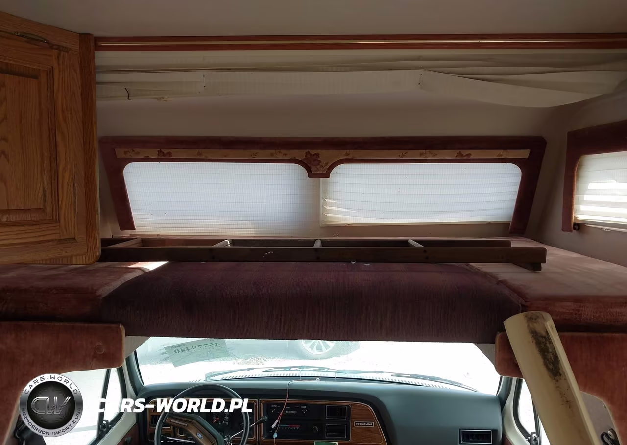 1990 Ford Econoline E350 Cutaway Van VIN:1FDKE30G3LHA84888 - 8