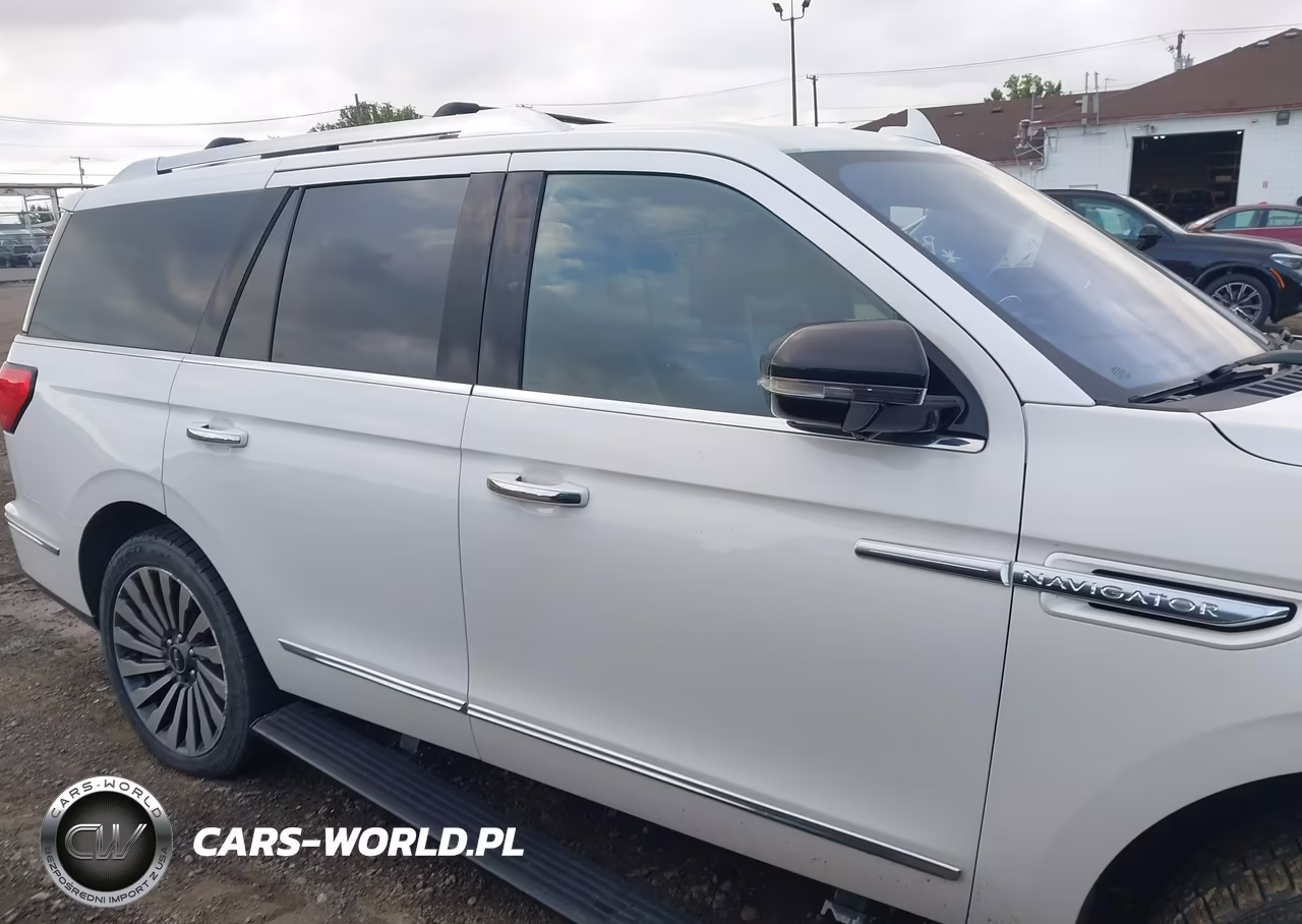 2018 Lincoln Navigator Reserve VIN:5LMJJ2LTXJEL01679 - 13