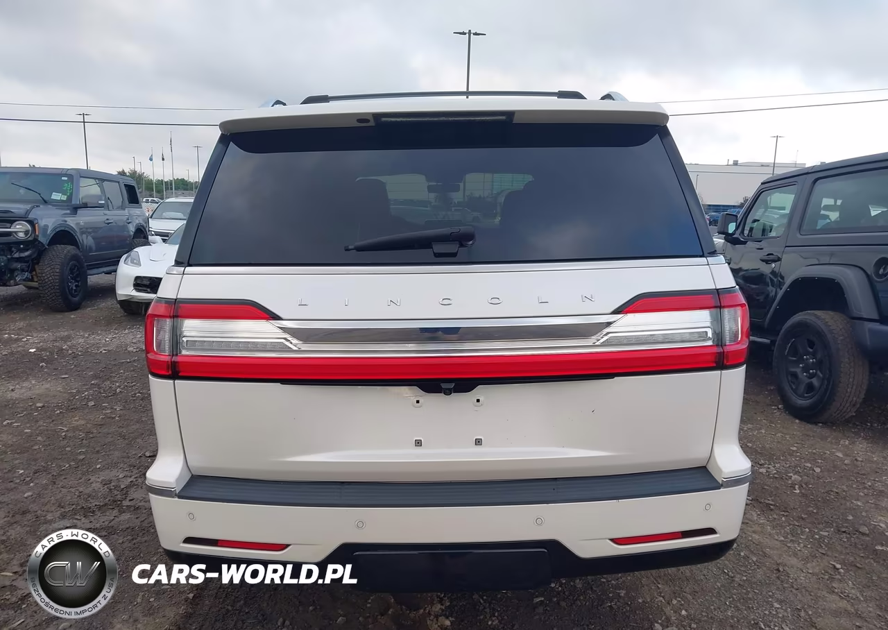 2018 Lincoln Navigator Reserve VIN:5LMJJ2LTXJEL01679 - 16
