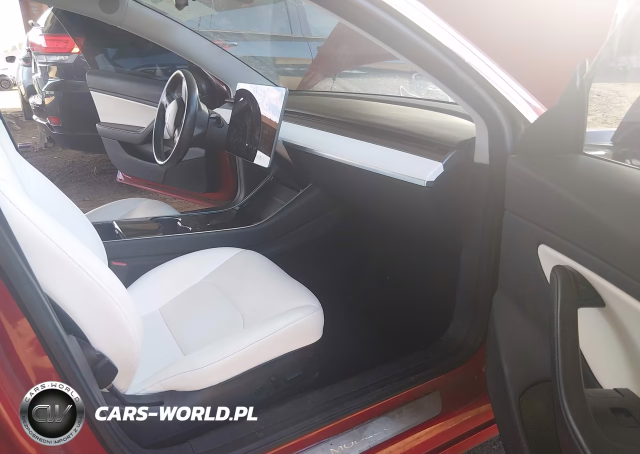 2018 Tesla Model 3 Long Range-Performance VIN:5YJ3E1EB9JF075216 - 5