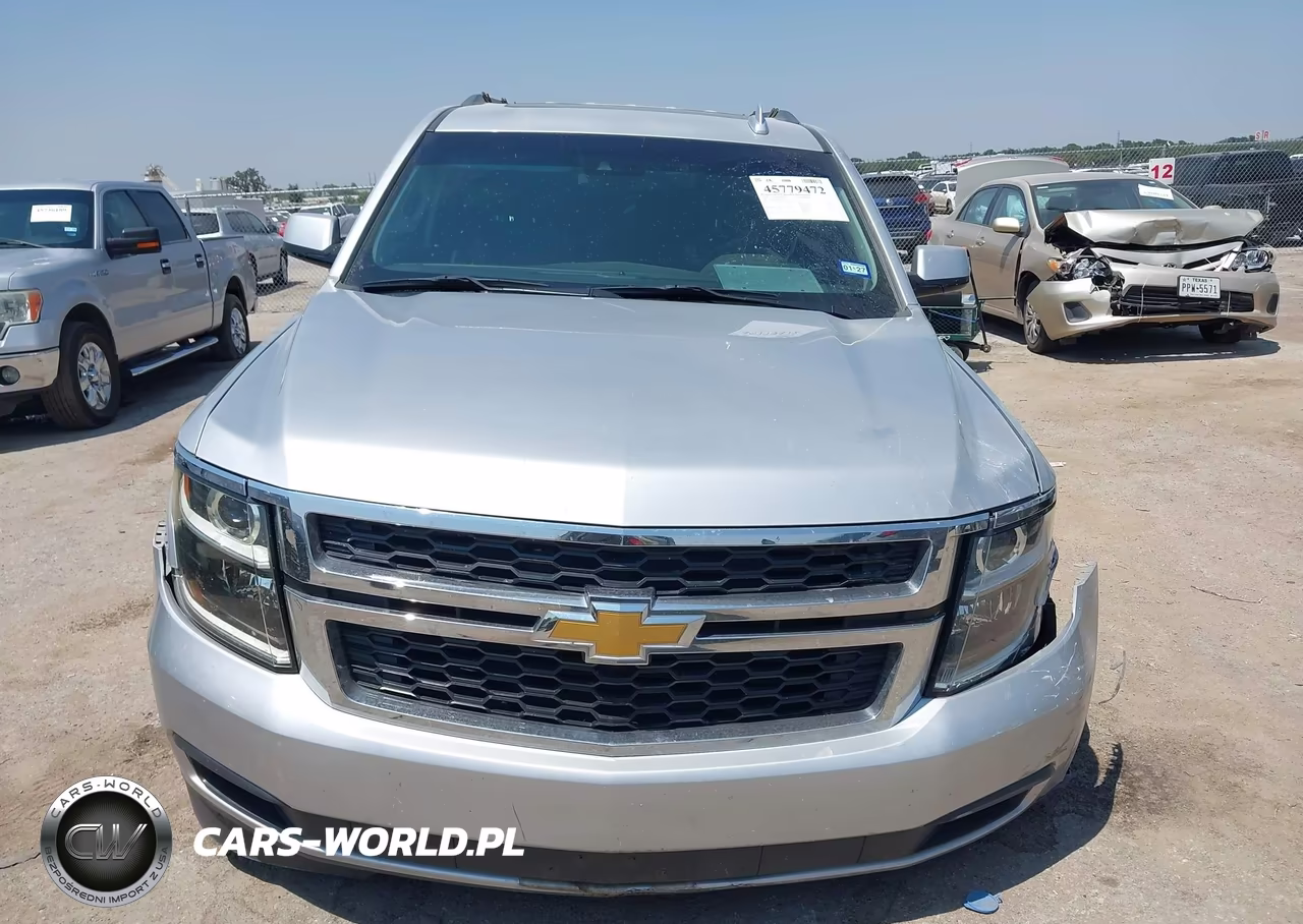 2018 Chevrolet Suburban Lt VIN:1GNSKHKC6JR162177 - 12