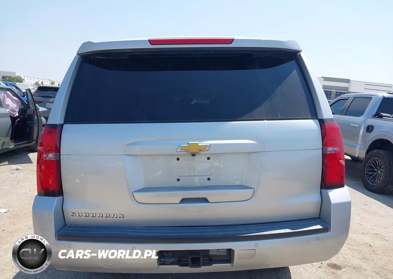 2018 Chevrolet Suburban Lt VIN:1GNSKHKC6JR162177 - 16