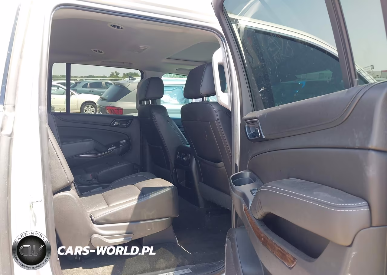 2018 Chevrolet Suburban Lt VIN:1GNSKHKC6JR162177 - 8