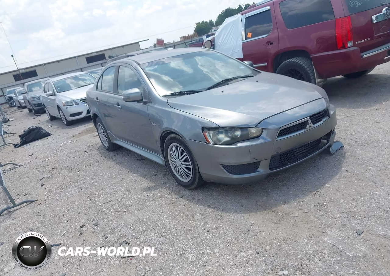 2015 Mitsubishi Lancer Es – zdjęcie 1 z 12