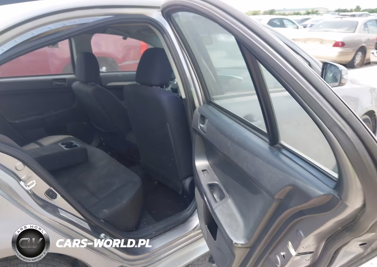 2015 Mitsubishi Lancer Es VIN:JA32U2FU6FU018201 - 8