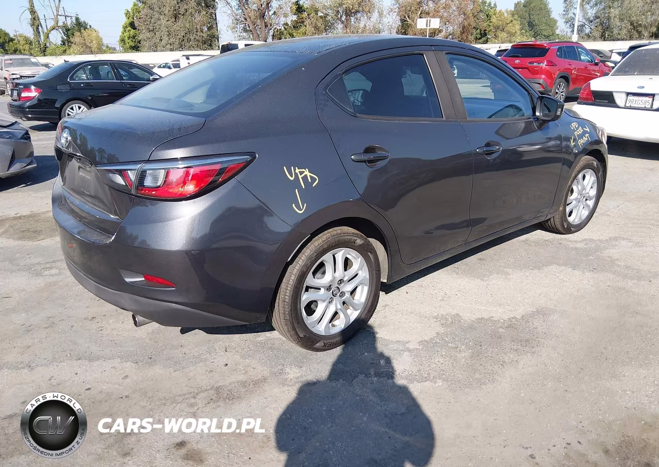2017 Toyota Yaris Ia VIN:3MYDLBYVXHY161303 - 4