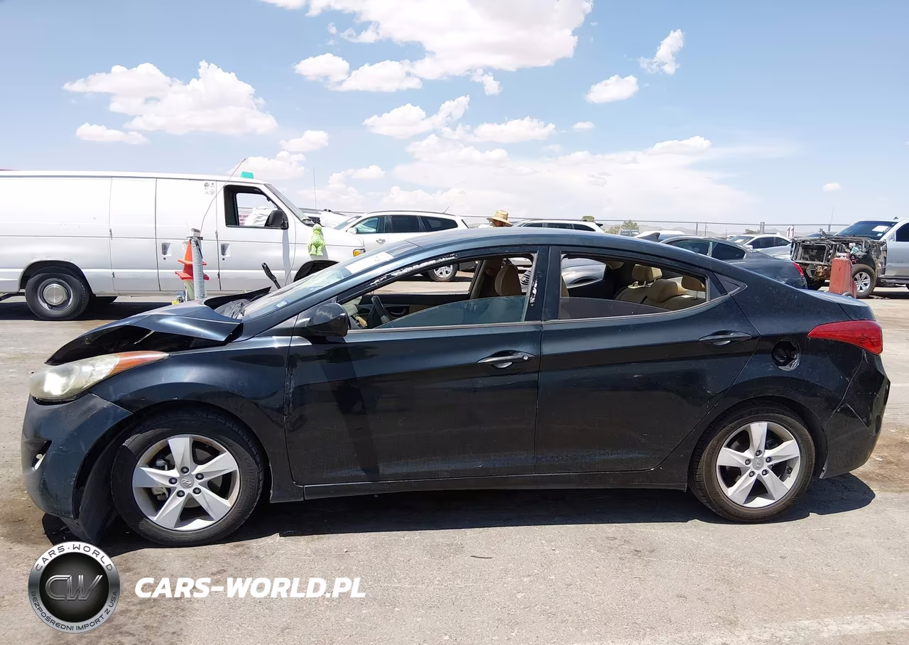 2013 Hyundai Elantra Gls VIN:KMHDH4AE4DU857234 - 14