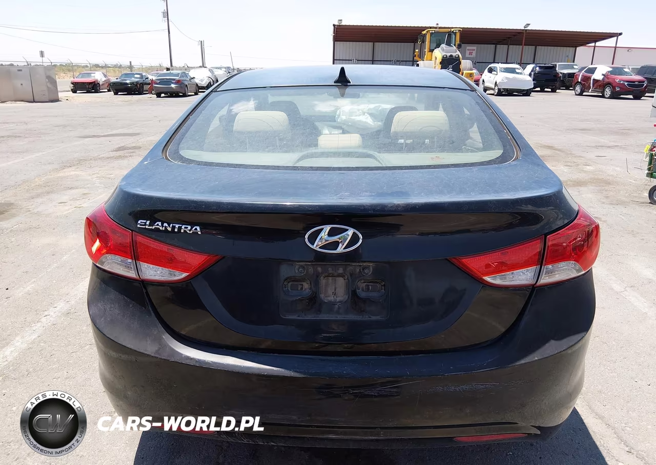 2013 Hyundai Elantra Gls VIN:KMHDH4AE4DU857234 - 16