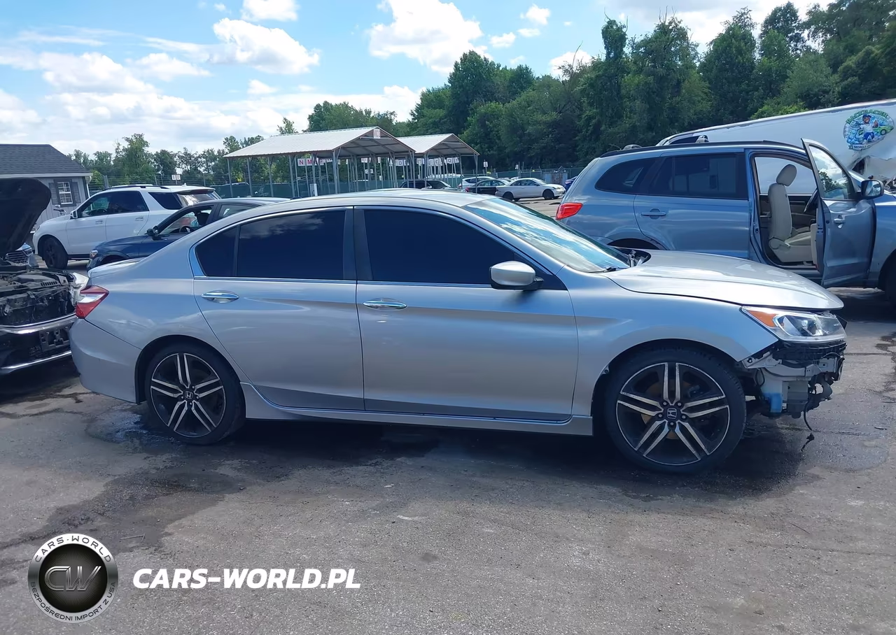 2017 Honda Accord Sport VIN:1HGCR2F50HA064919 - 14