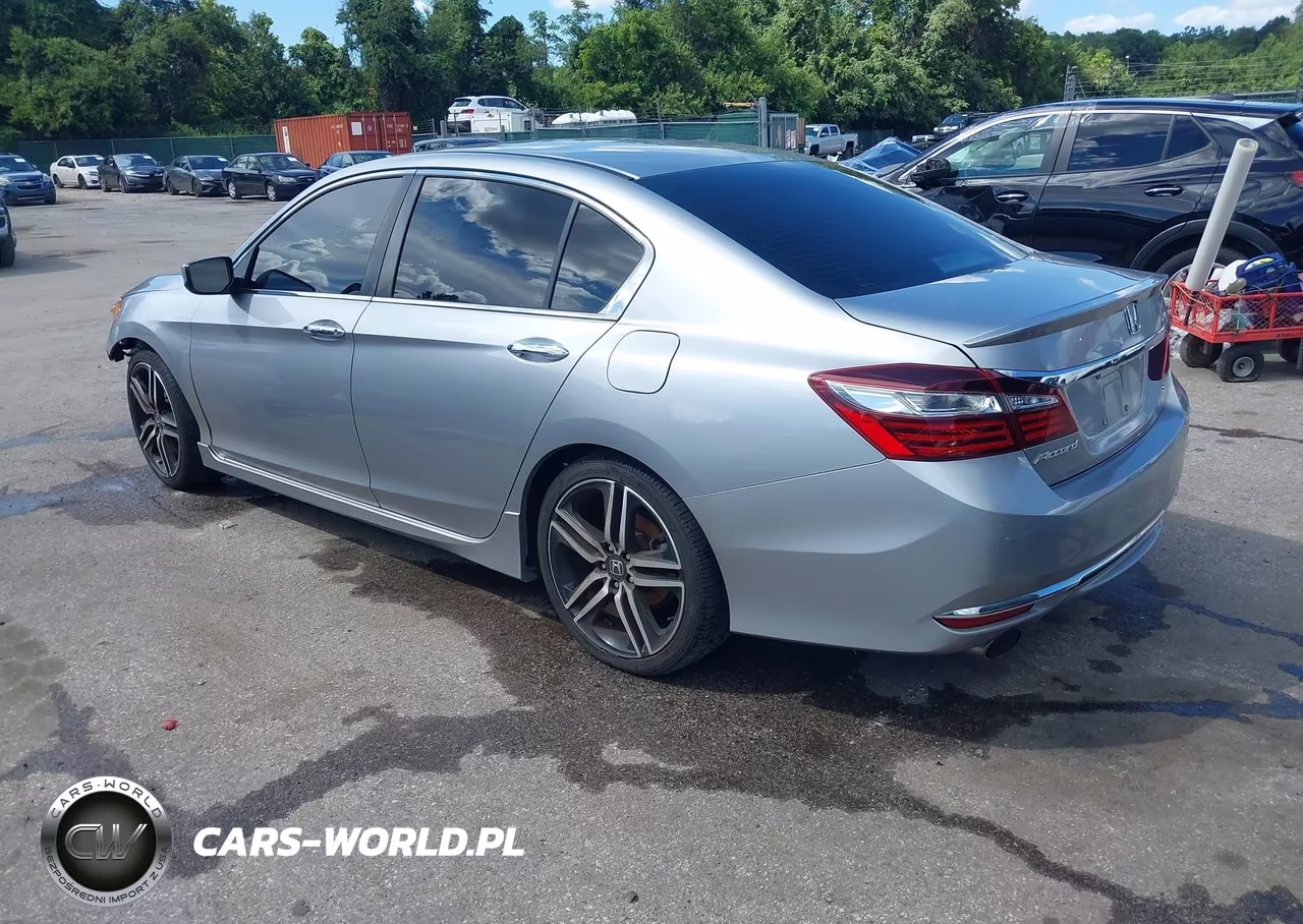 2017 Honda Accord Sport VIN:1HGCR2F50HA064919 - 3