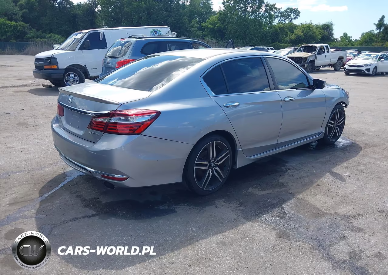 2017 Honda Accord Sport VIN:1HGCR2F50HA064919 - 4