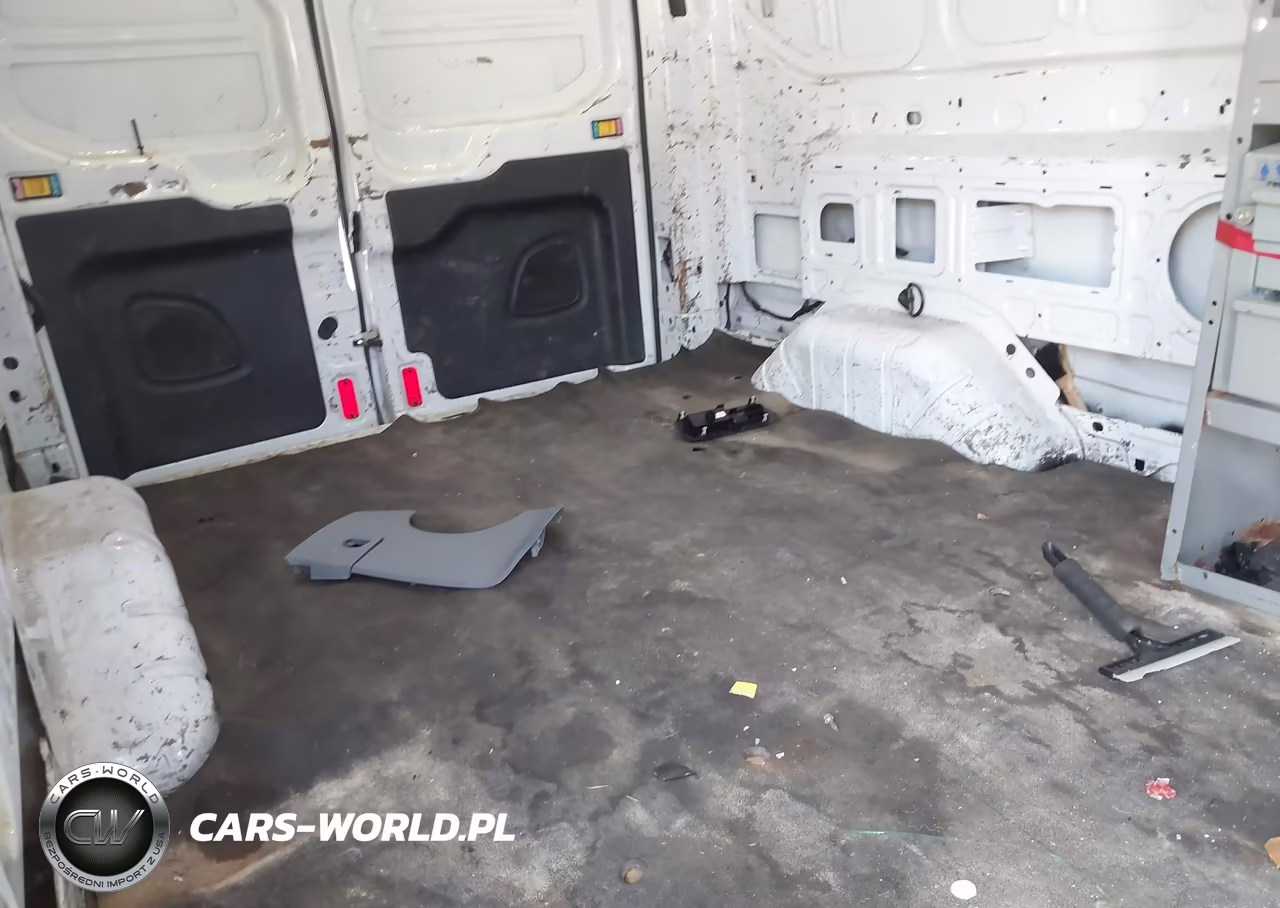 2016 Ford Transit-350 VIN:1FTBW2YG2GKA75639 - 8