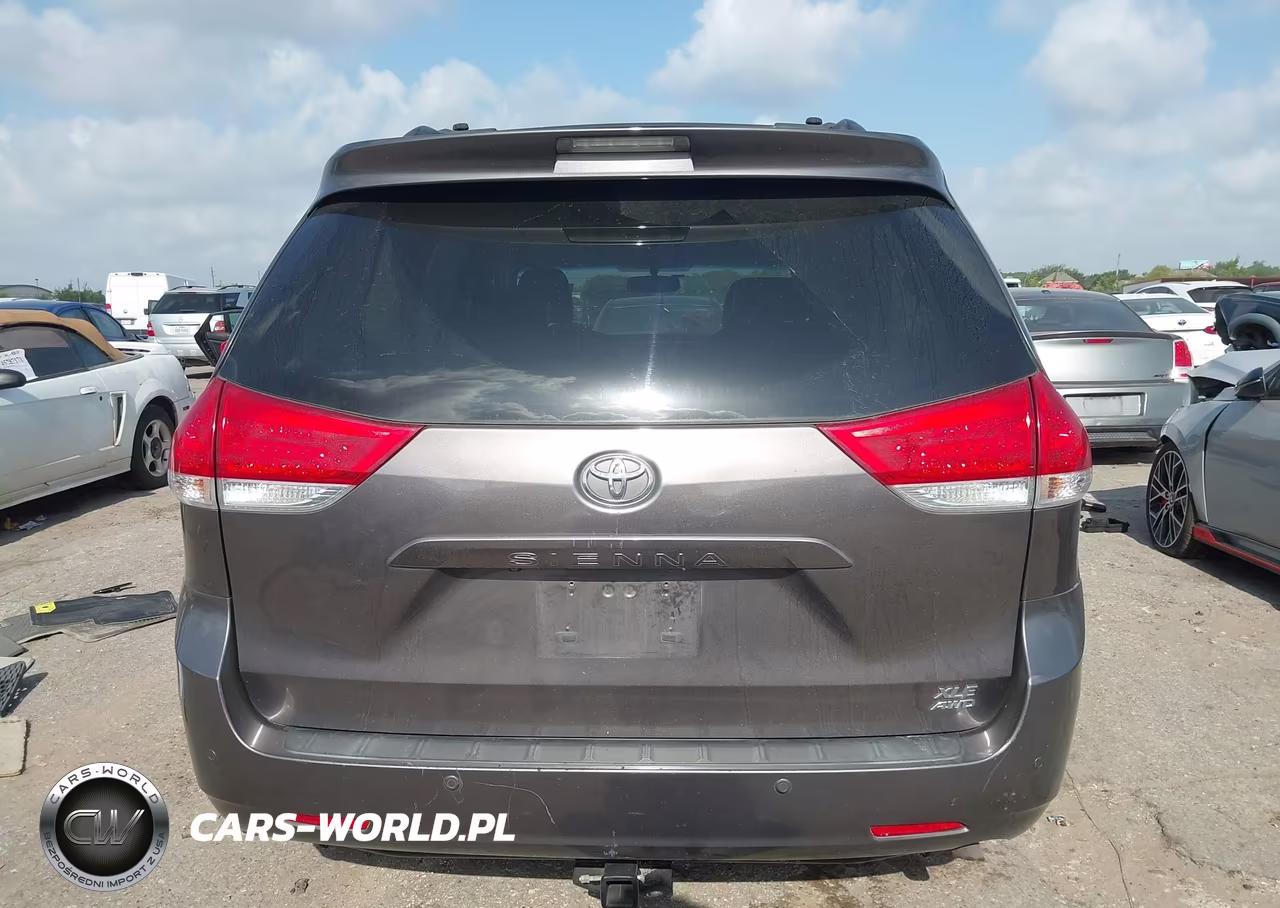 2013 Toyota Sienna Xle 7 Passenger VIN:5TDDK3DC8DS066168 - 17