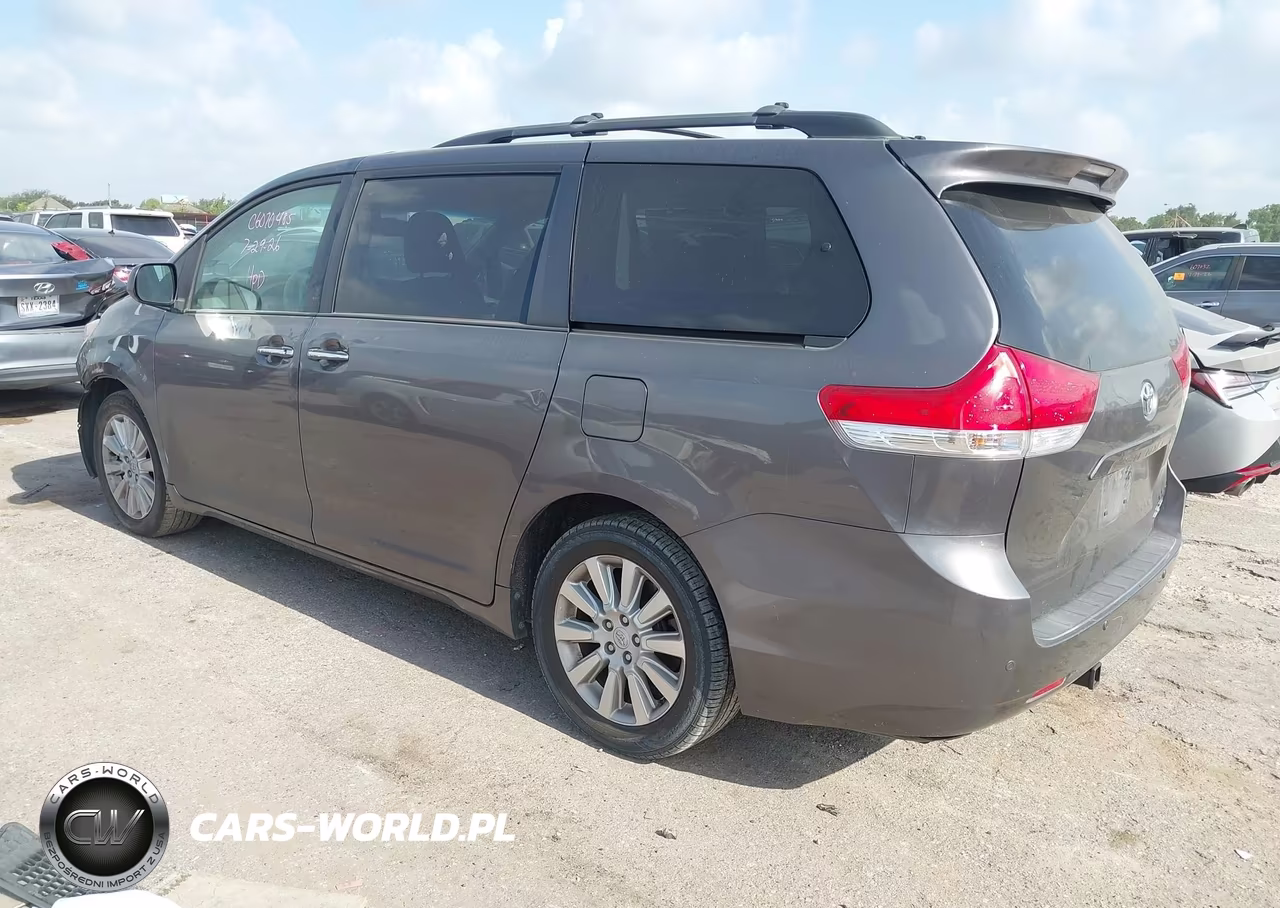 2013 Toyota Sienna Xle 7 Passenger VIN:5TDDK3DC8DS066168 - 3