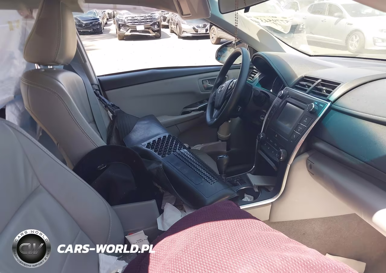 2016 Toyota Camry Le VIN:4T4BF1FKXGR562739 - 5