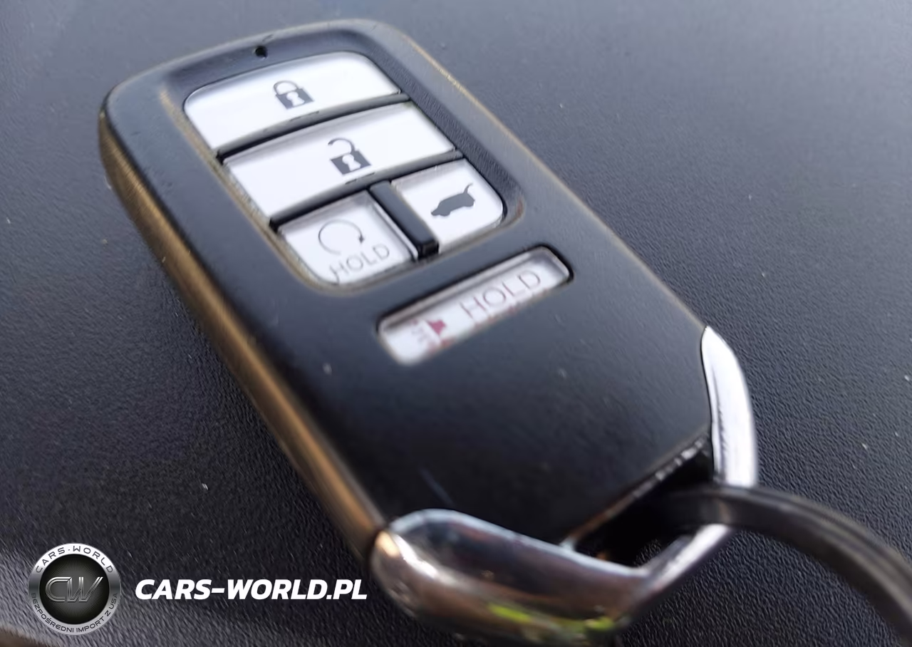 2019 Honda Civic Sport Touring VIN:SHHFK7H92KU213387 - 11