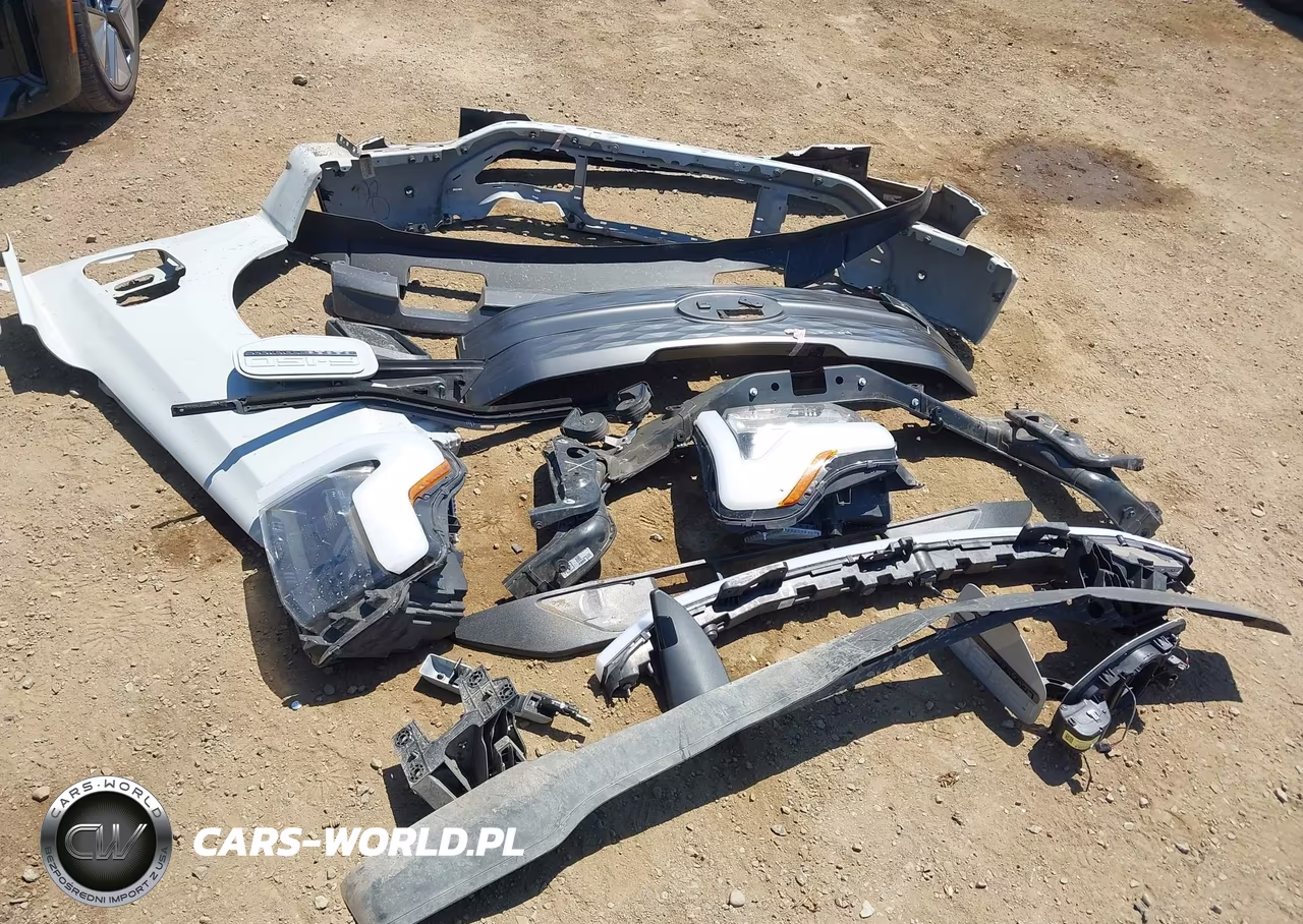 2023 Ford F-150 Lightning Lariat VIN:1FT6W1EV7PWG52737 - 12