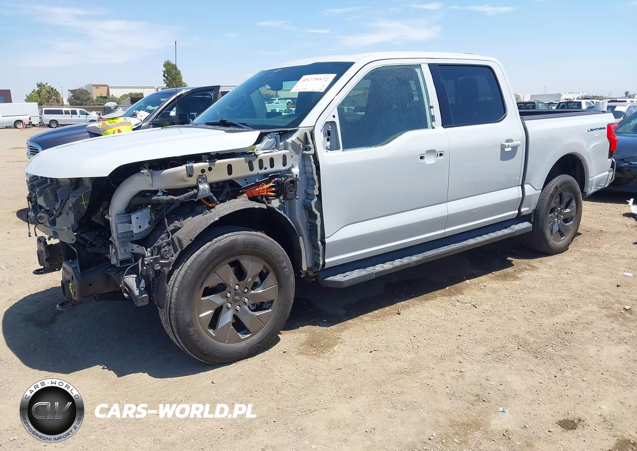 2023 Ford F-150 Lightning Lariat VIN:1FT6W1EV7PWG52737 - 2