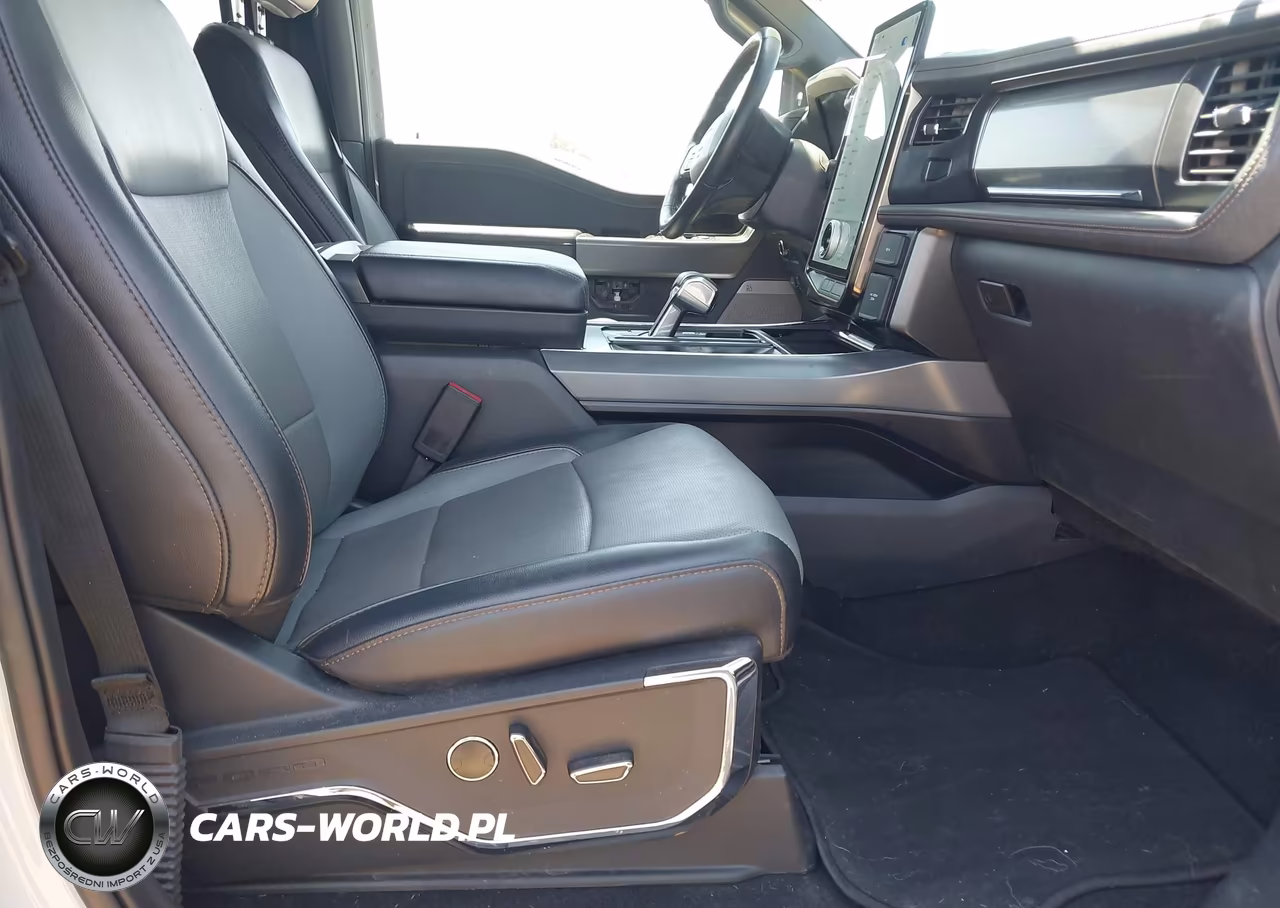 2023 Ford F-150 Lightning Lariat VIN:1FT6W1EV7PWG52737 - 5