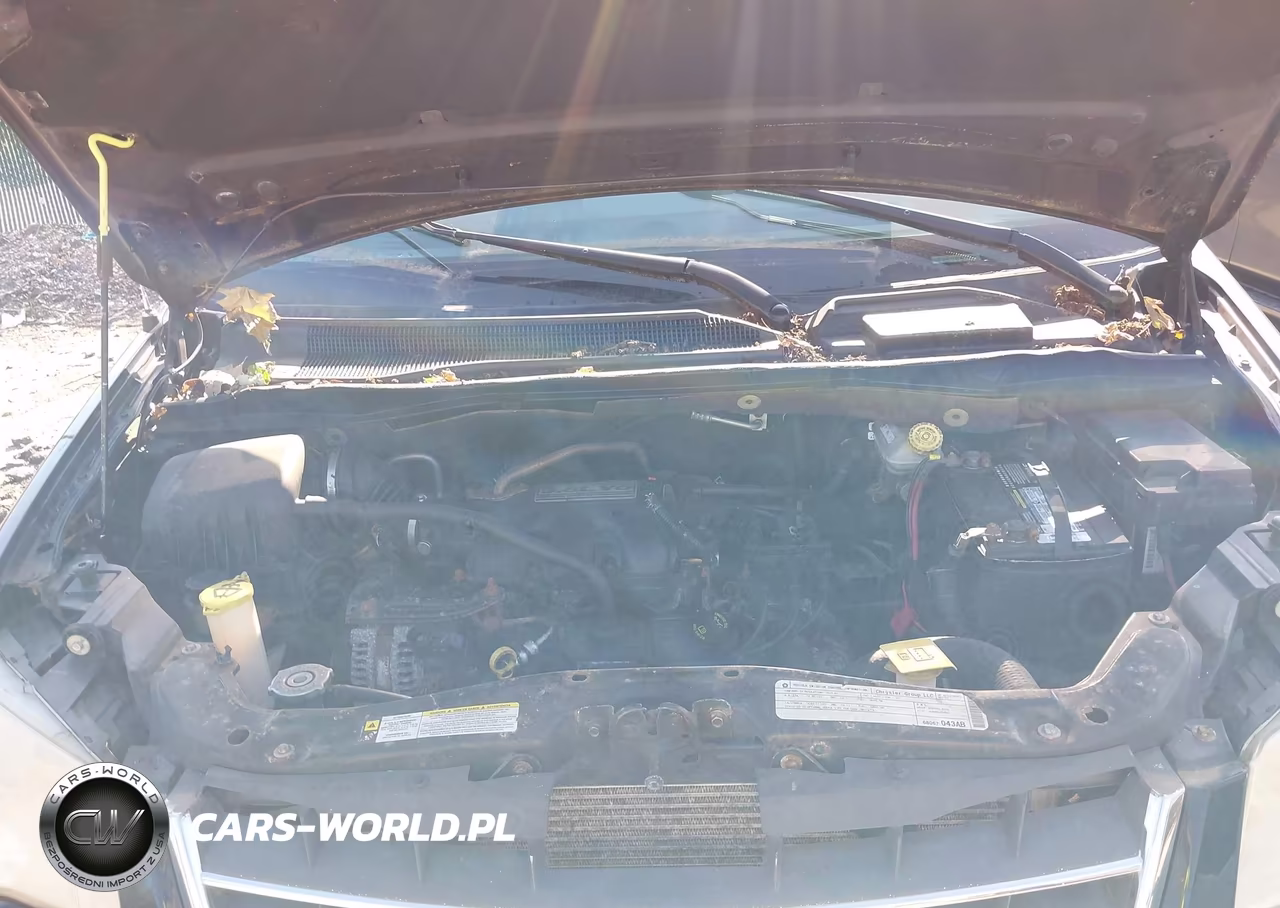2010 Chrysler Town & Country Touring VIN:2A4RR5D16AR214716 - 10
