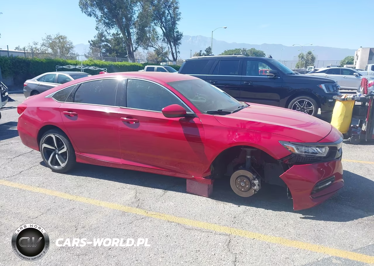 2018 Honda Accord Sport VIN:1HGCV1F39JA073595 - 13