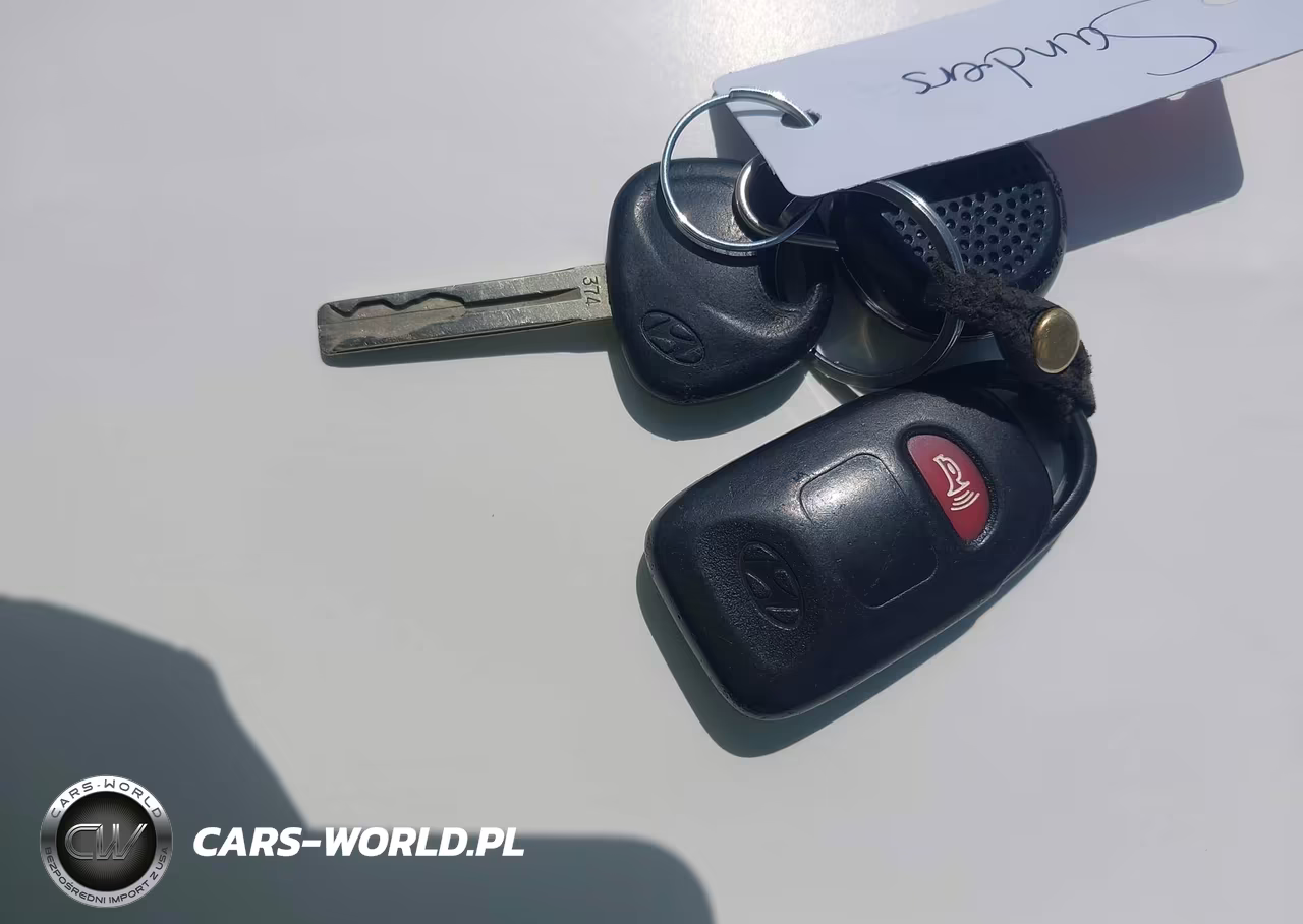 2010 Hyundai Elantra Touring Gls VIN:KMHDC8AE8AU075911 - 11