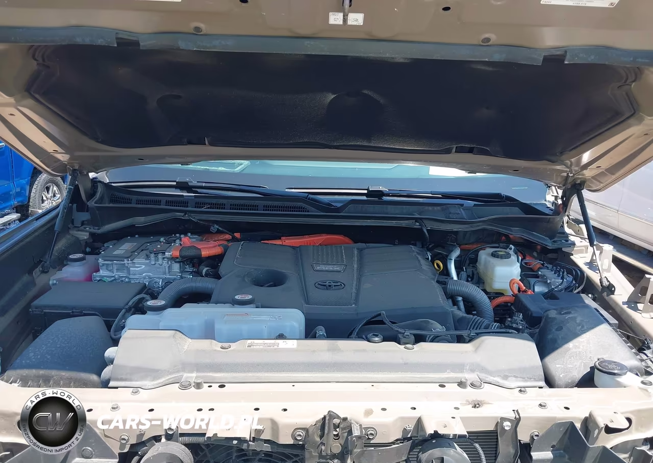 2026 Toyota Tundra Hybrid 1794 Edition Crewmax 5.5' Bed VIN:5TFMC5DB0TX117395 - 10