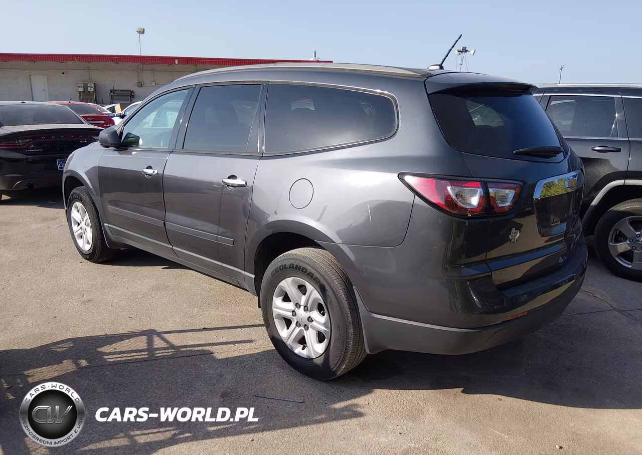 2014 Chevrolet Traverse Ls VIN:1GNKRFKD7EJ197937 - 3