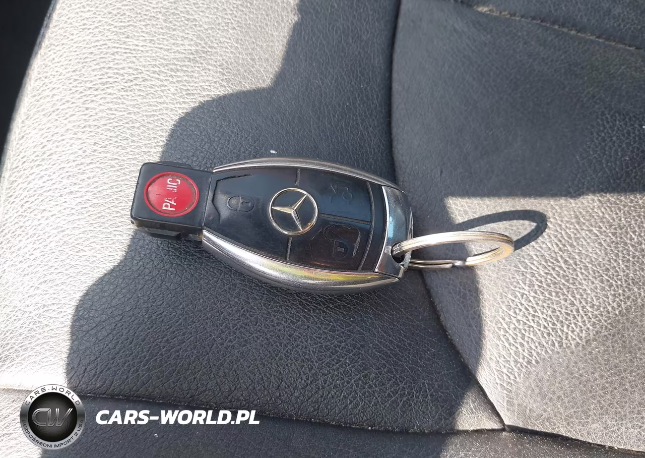 2009 Mercedes-Benz Clk 350 VIN:WDBTK56F99T102200 - 11