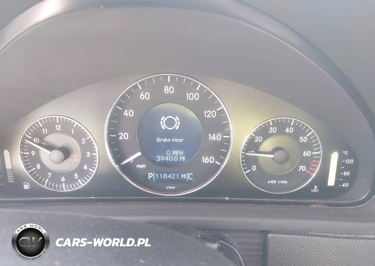 2009 Mercedes-Benz Clk 350 VIN:WDBTK56F99T102200 - 7