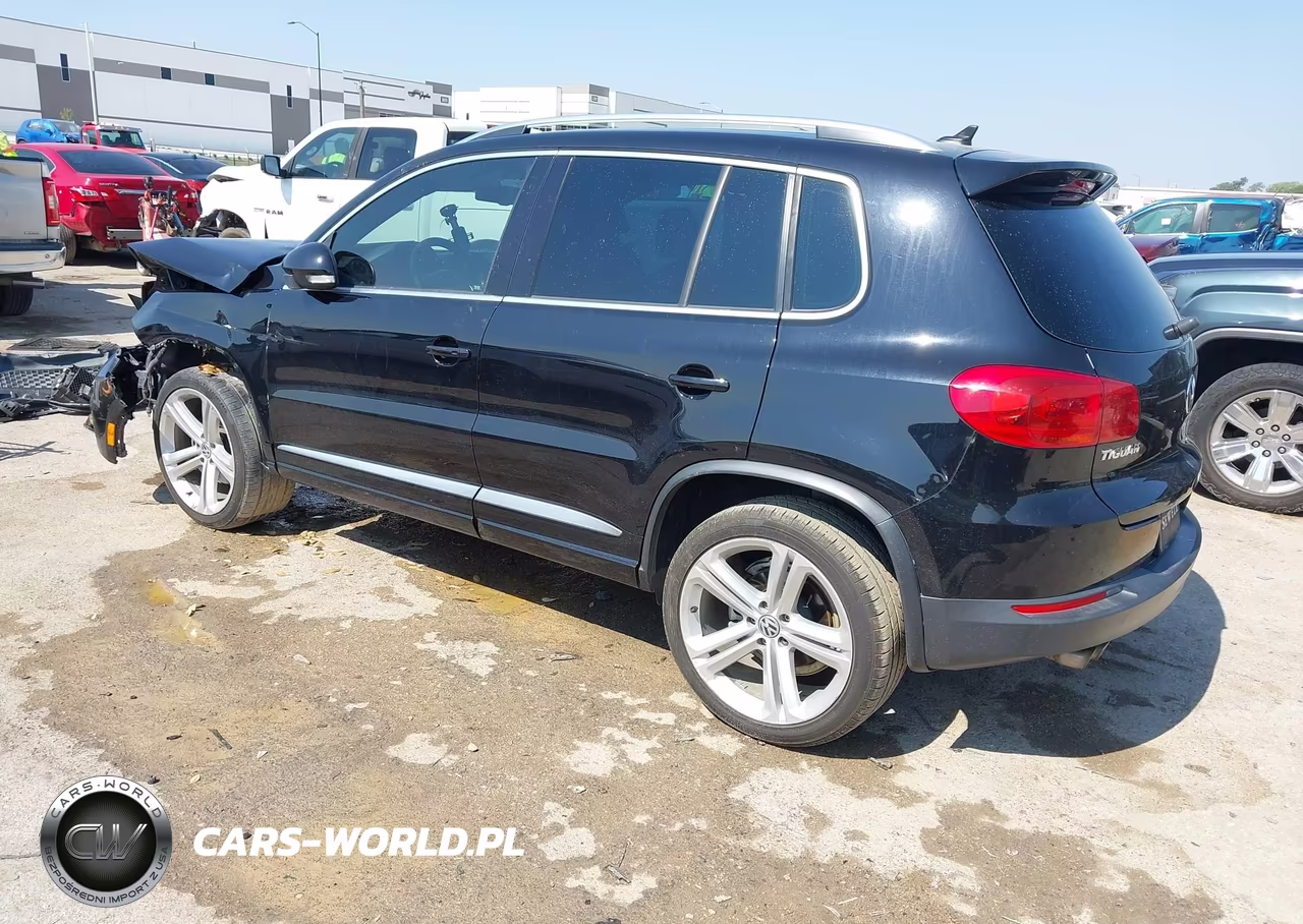 2014 Volkswagen Tiguan R-Line VIN:WVGAV3AX4EW054551 - 3