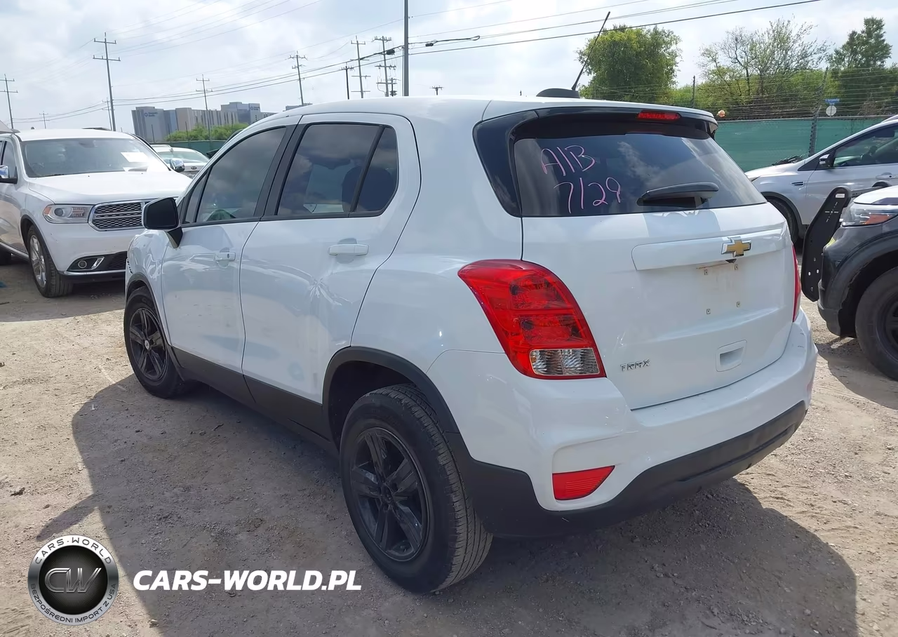 2020 Chevrolet Trax Fwd Ls VIN:KL7CJKSB5LB042237 - 3