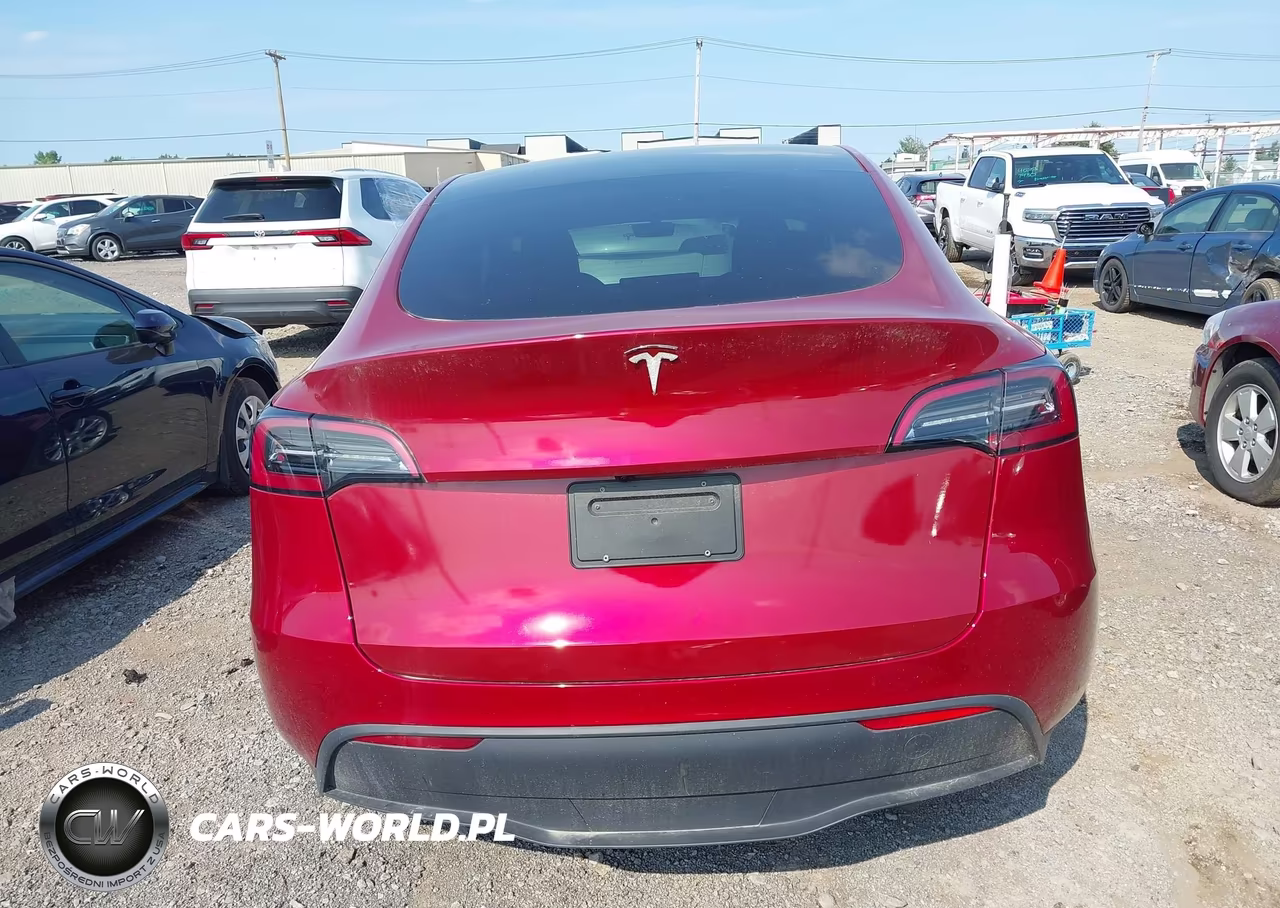 2024 Tesla Model Y Long Range Dual Motor All-Wheel Drive VIN:7SAYGDEE1RA257287 - 17