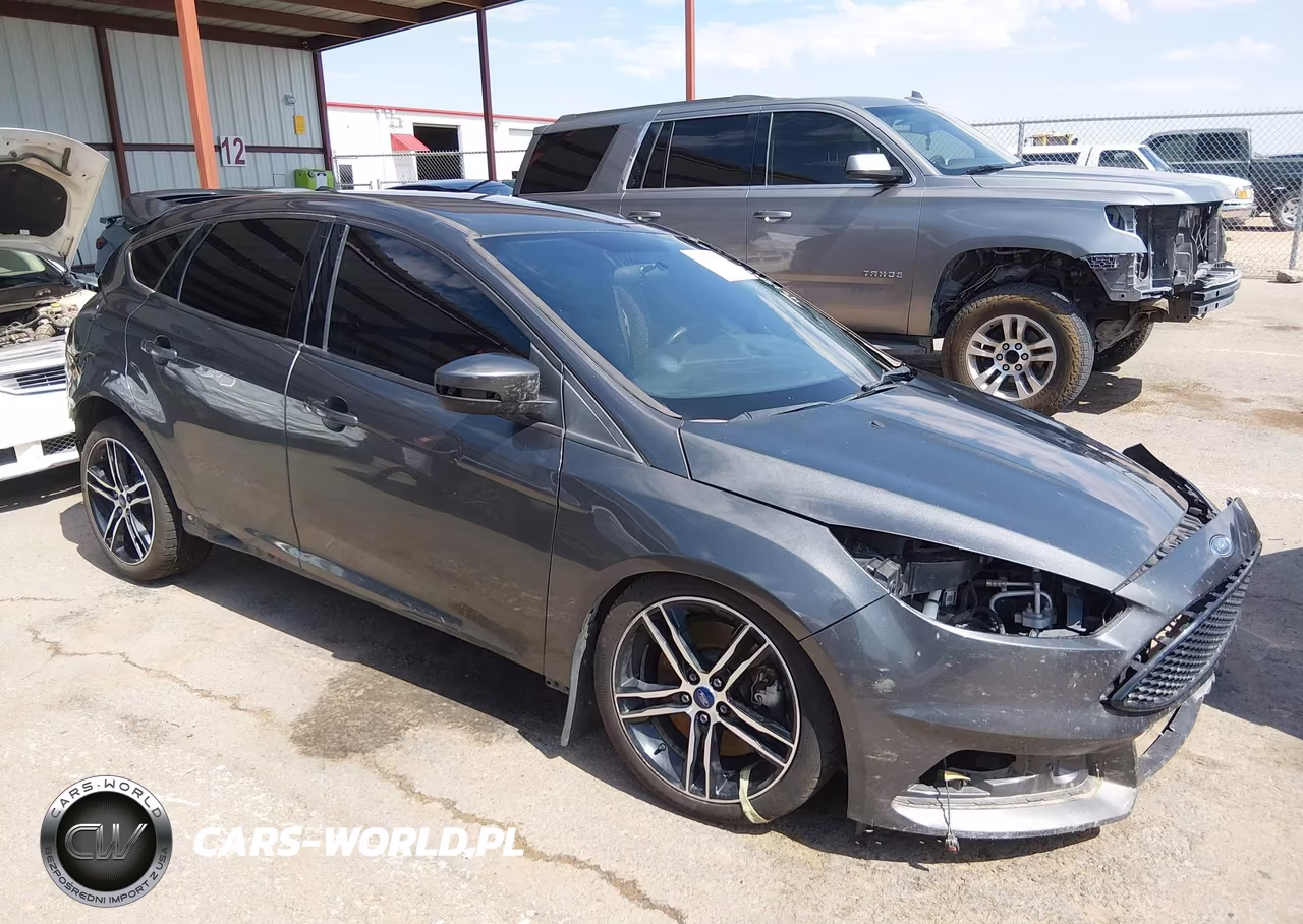 2016 Ford Focus St VIN:1FADP3L90GL400745 - 13