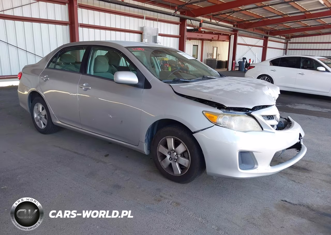 2012 Toyota Corolla Le – zdjęcie 1 z 16